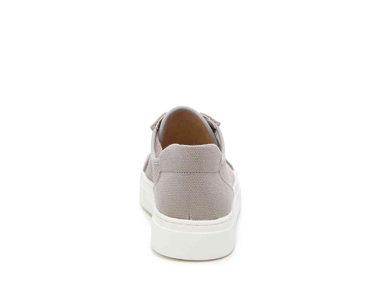 naturalizer tanner sneaker