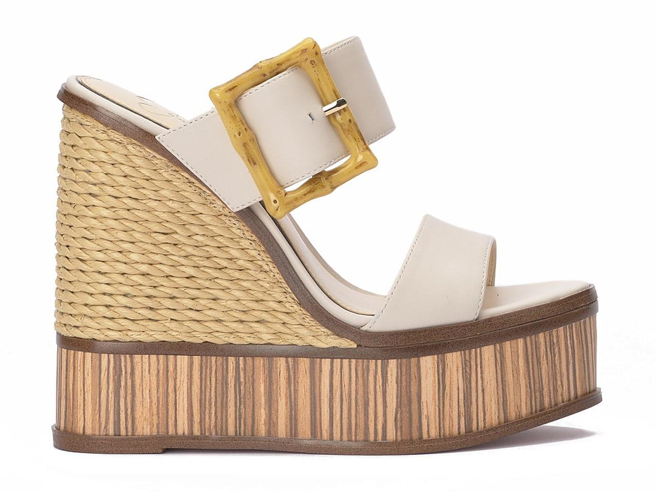 Jessica Simpson Hendrya Platform Wedge Sandal in Metallic | Lyst