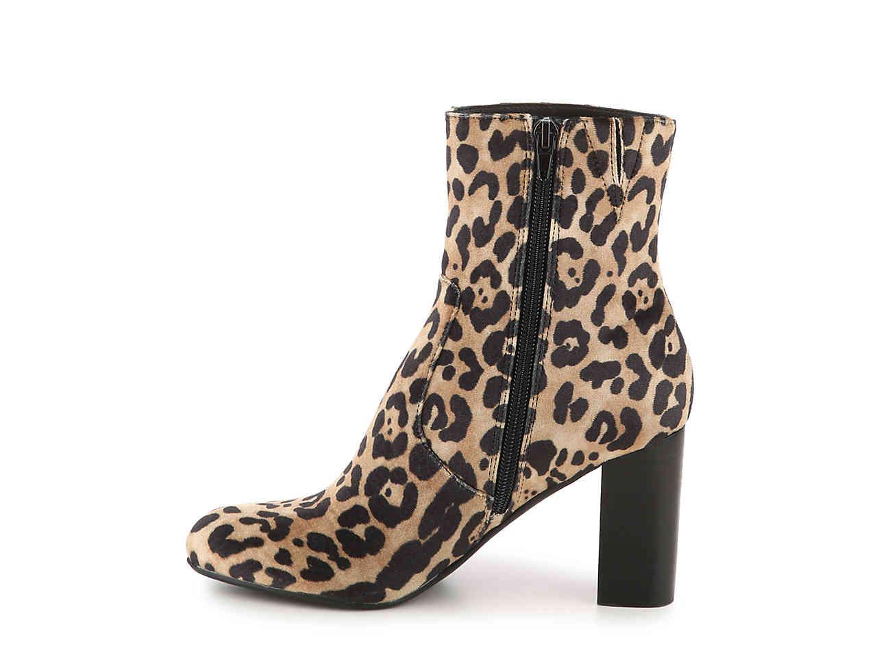 steve madden elissa velvet bootie