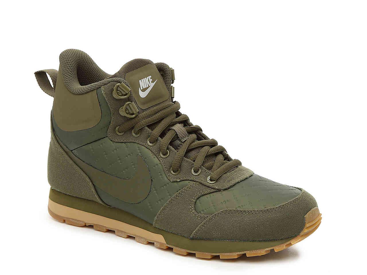 nike md runner olive green