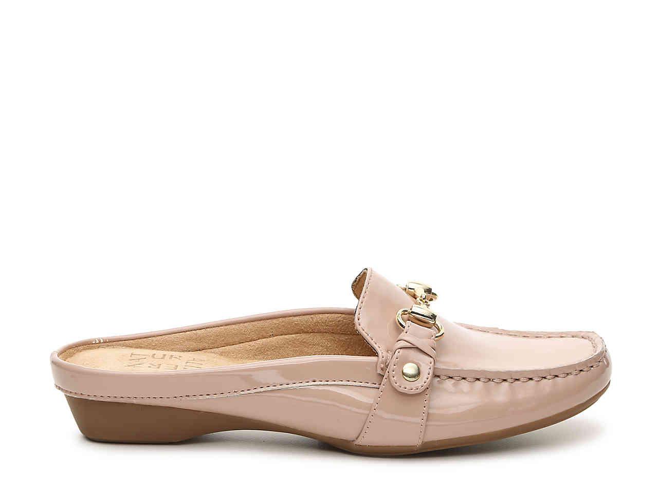 naturalizer gloria mule