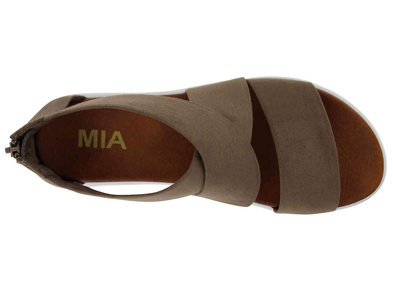 mia deana sandals taupe