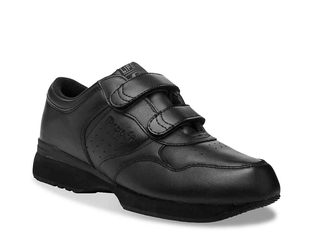 Propet Leather Life Walker Slip-on Walking Shoe in Black for Men - Lyst