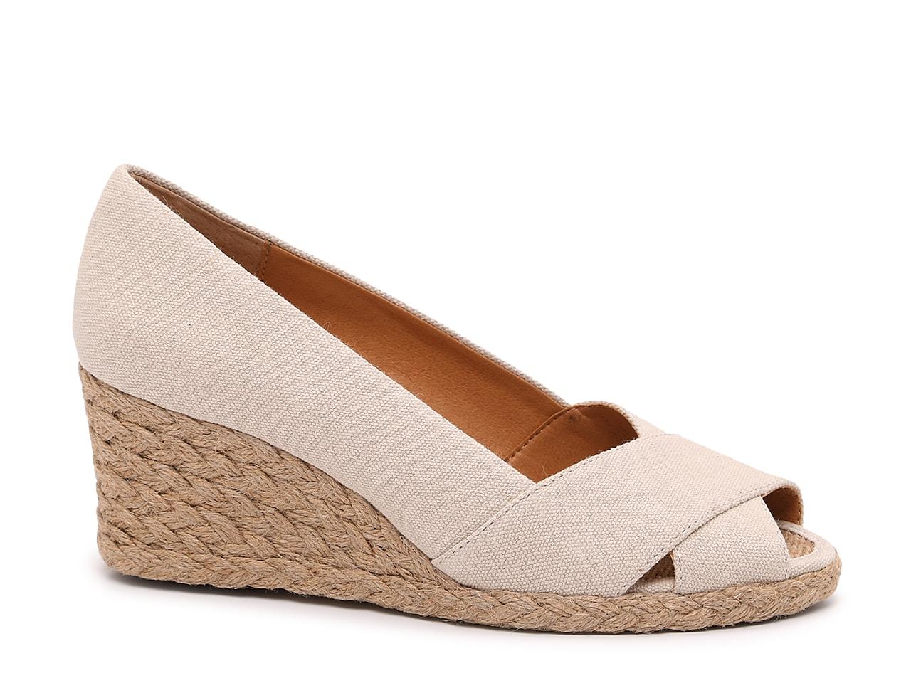 adrienne vittadini espadrille wedge