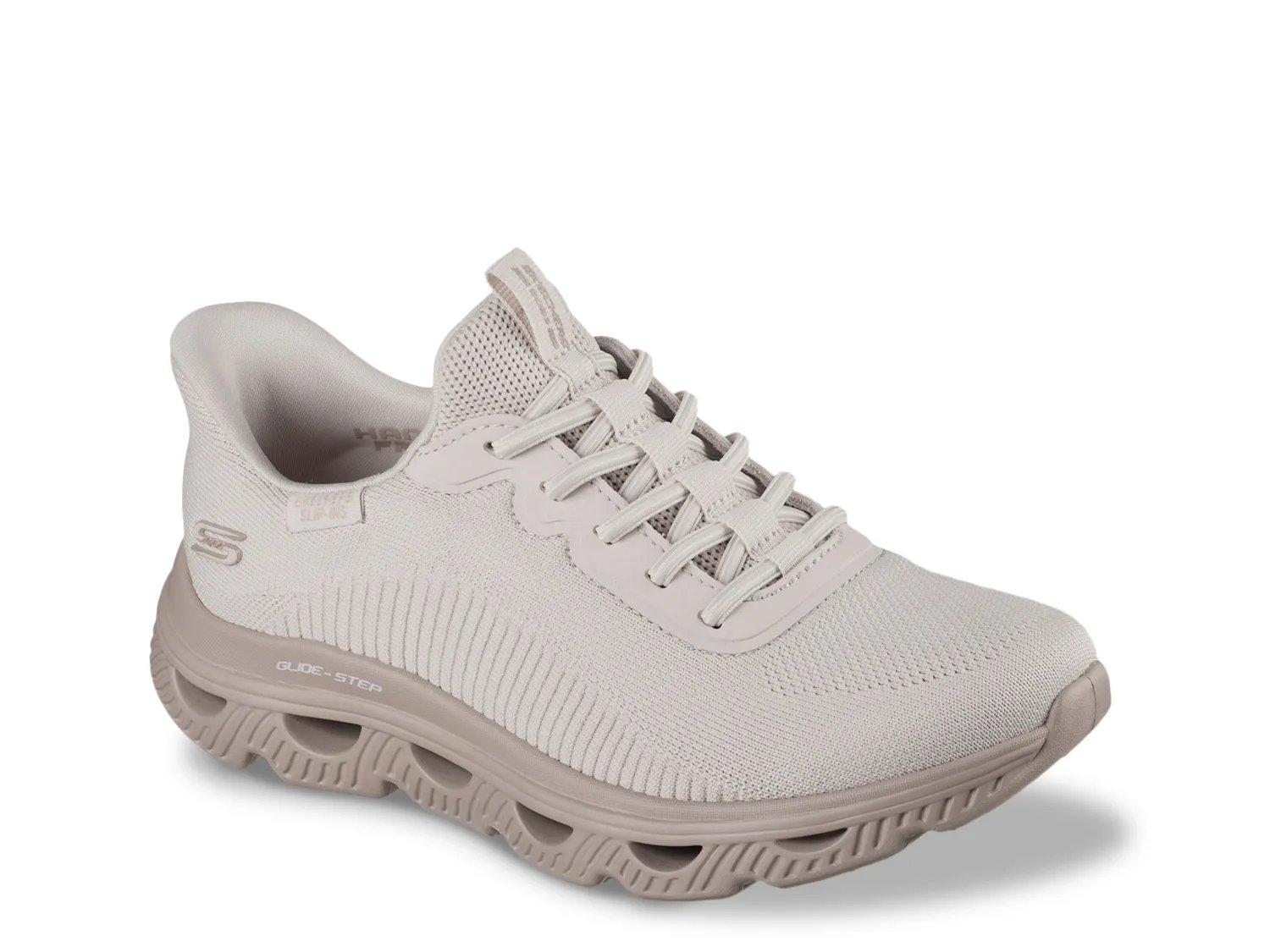 Skechers Low-top sneakers for Women | Online Sale up to 45
