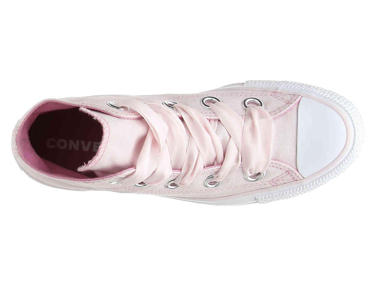 pink ribbon converse