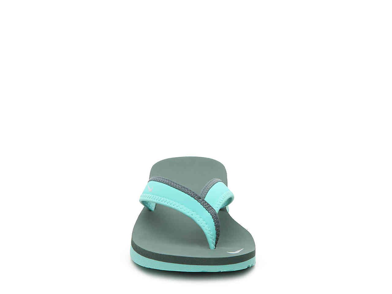 celso girl nike flip flops