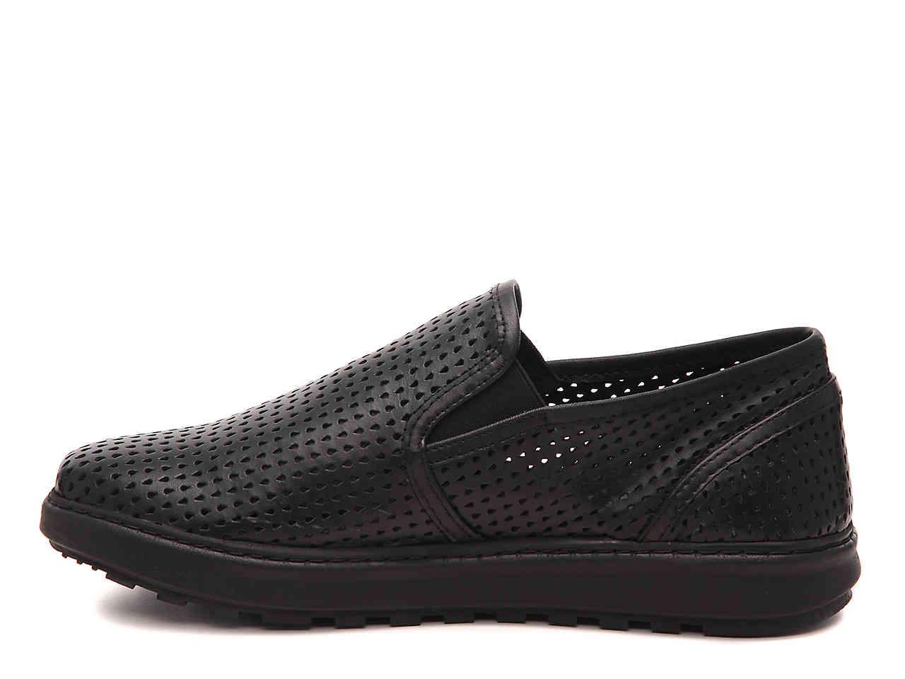 vince camuto slip on sneakers