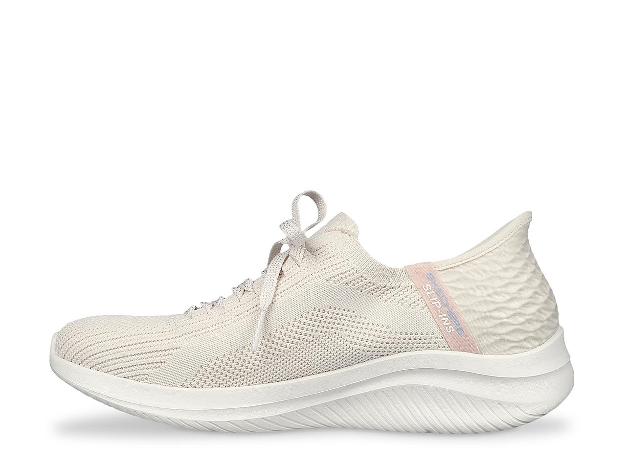 Skechers Ultra Flex 3.0 Sneaker in White | Lyst