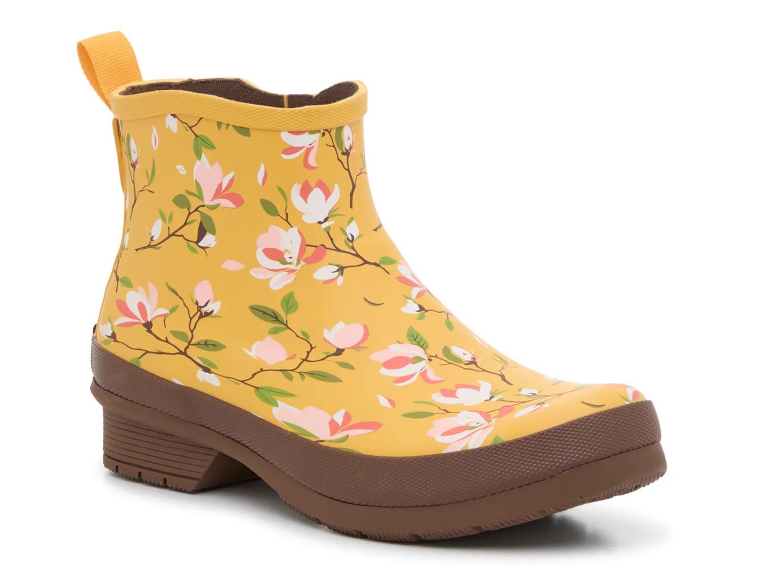 YELLO MAGNOLIA SHORT BOOTS If you can't see the forest for the