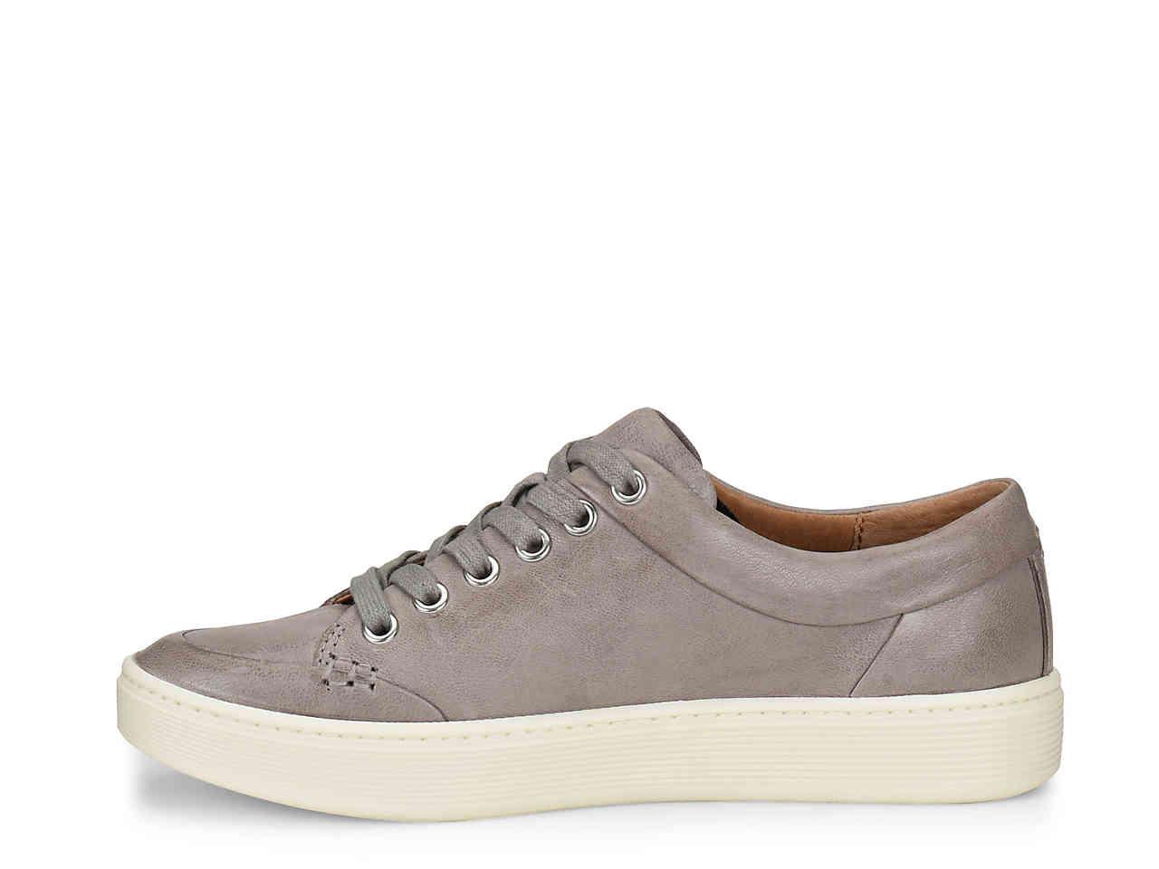 sofft sanders sneaker