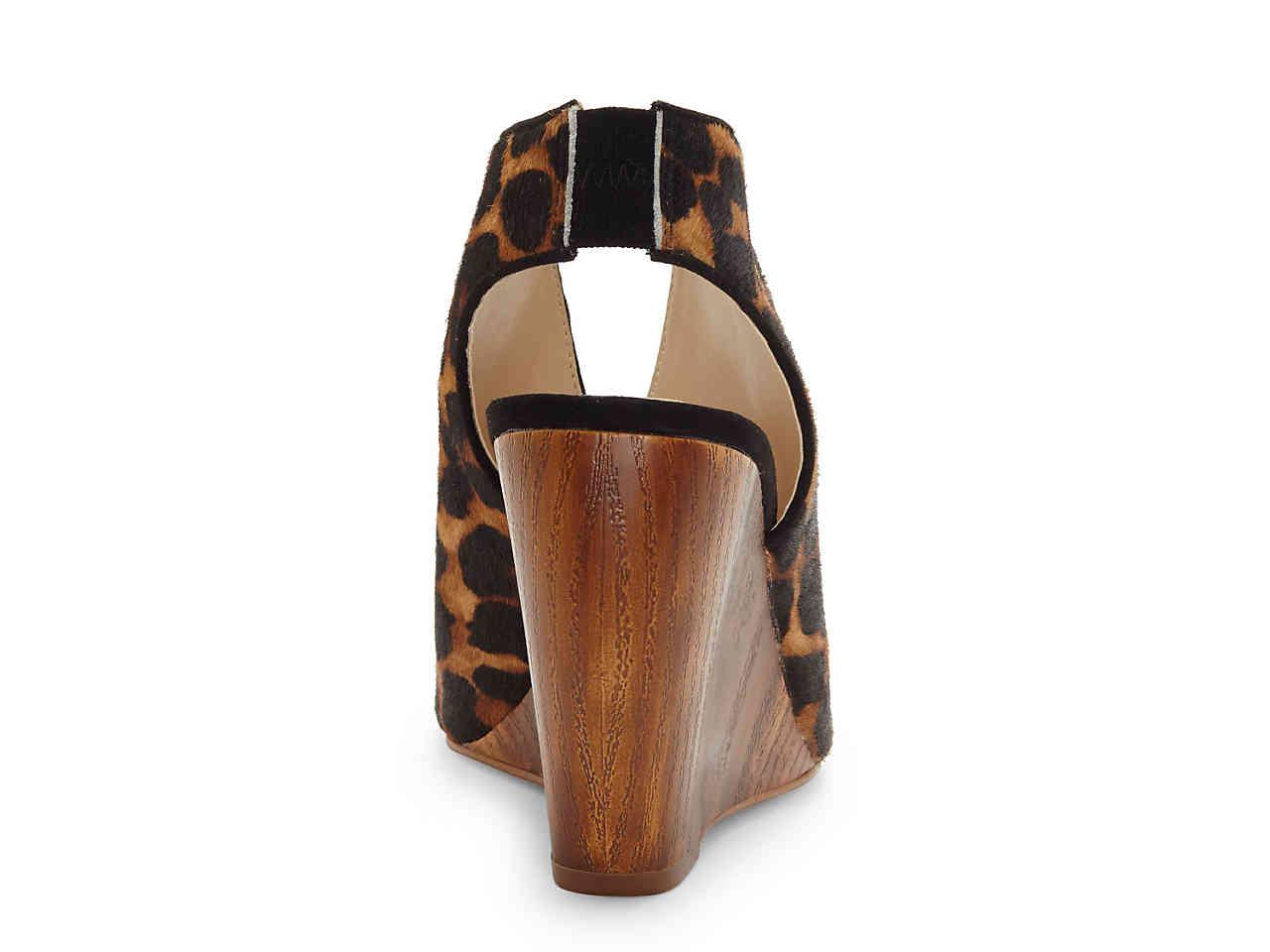 jessica simpson coletta wedge