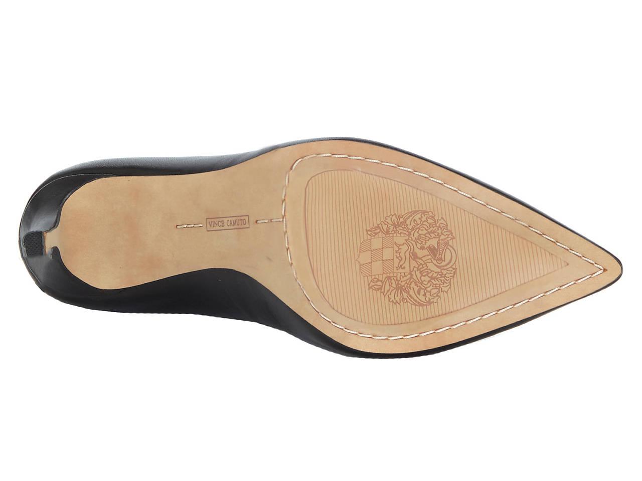 vince camuto savilla