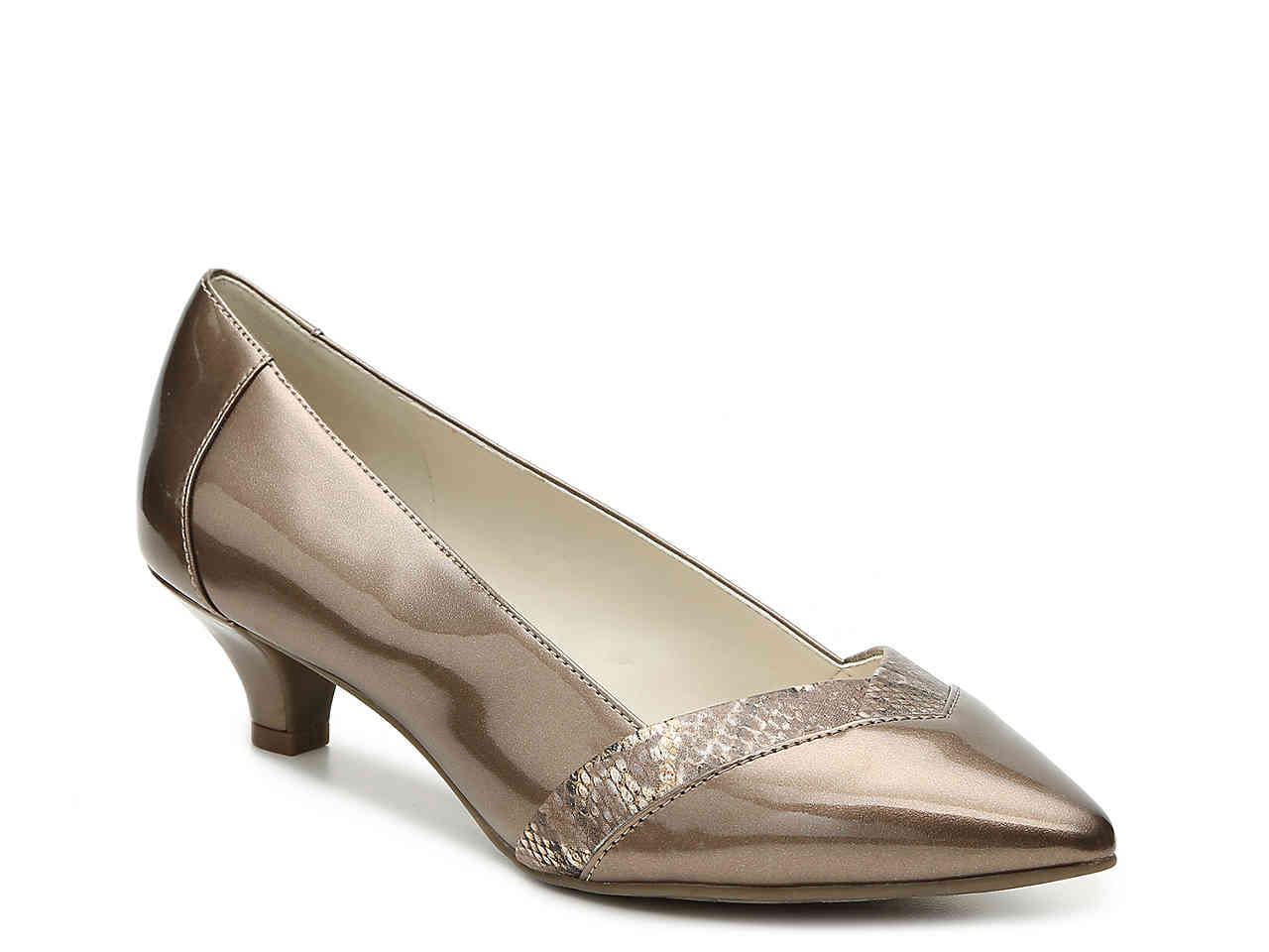 anne klein finn pump