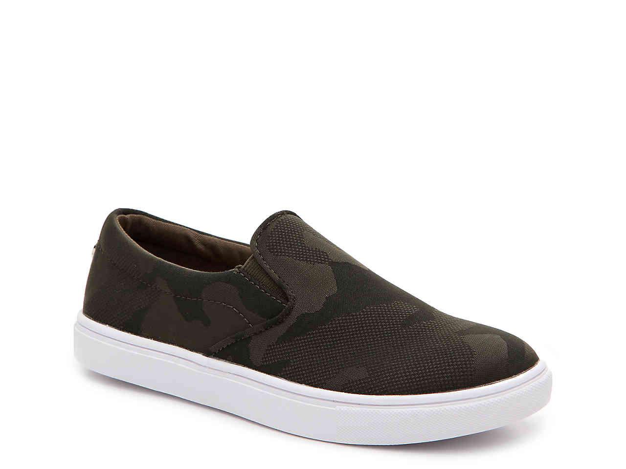 steve madden slip ons olive green