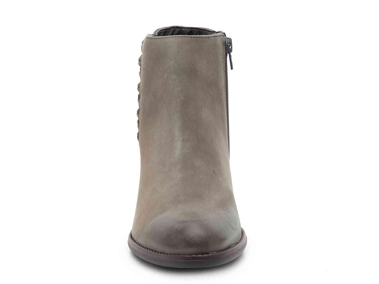 cabrillo cylinder heeled booties