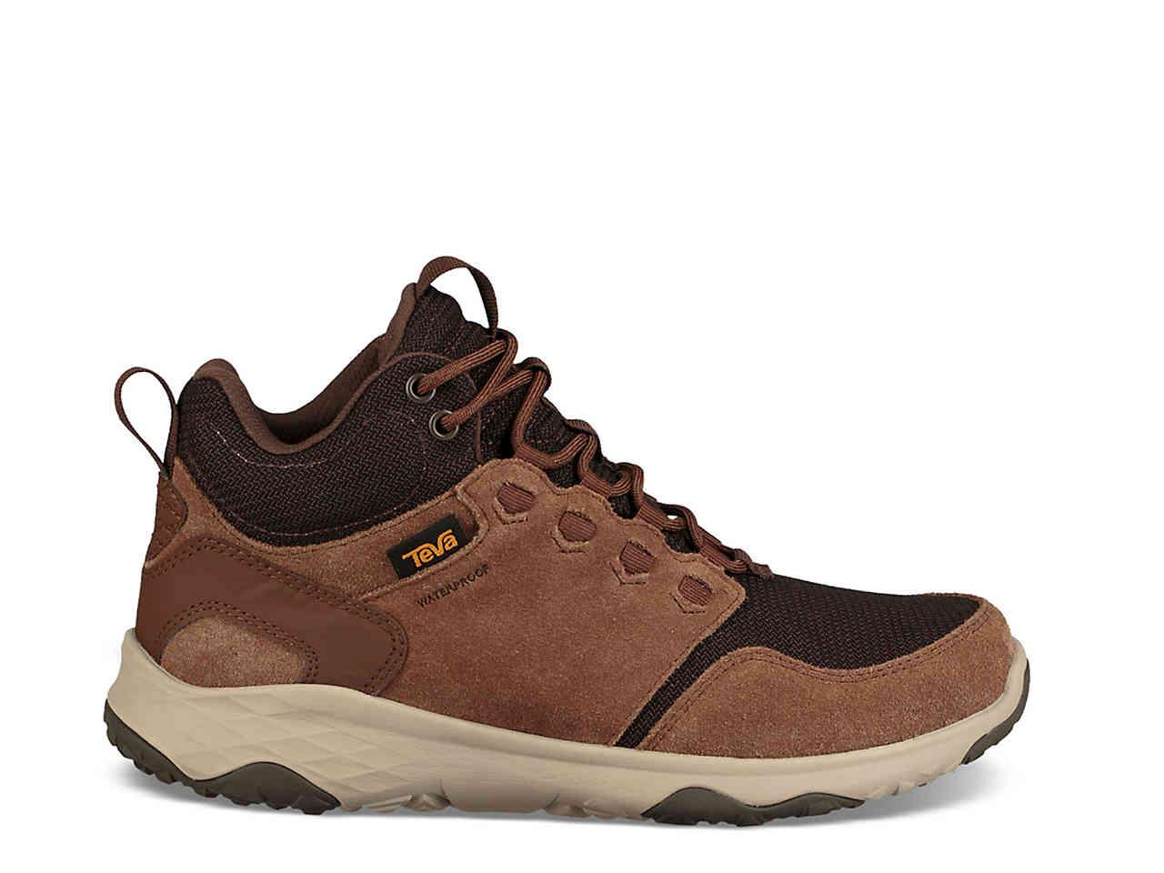 teva arrowridge mid hiking boot