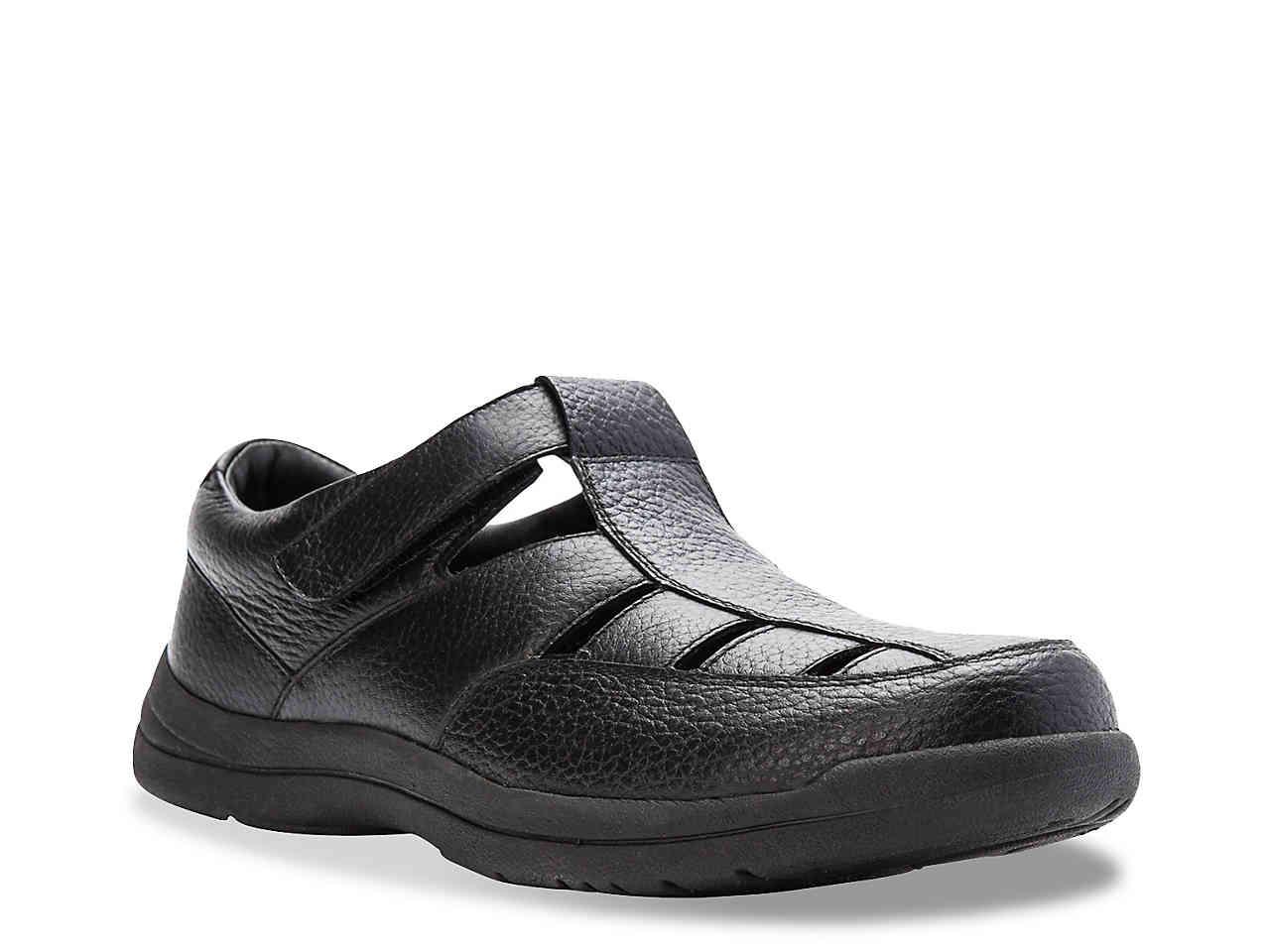 propet fisherman sandals