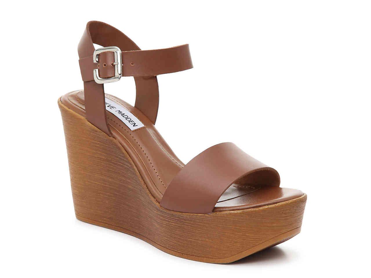 steve madden cognac wedges