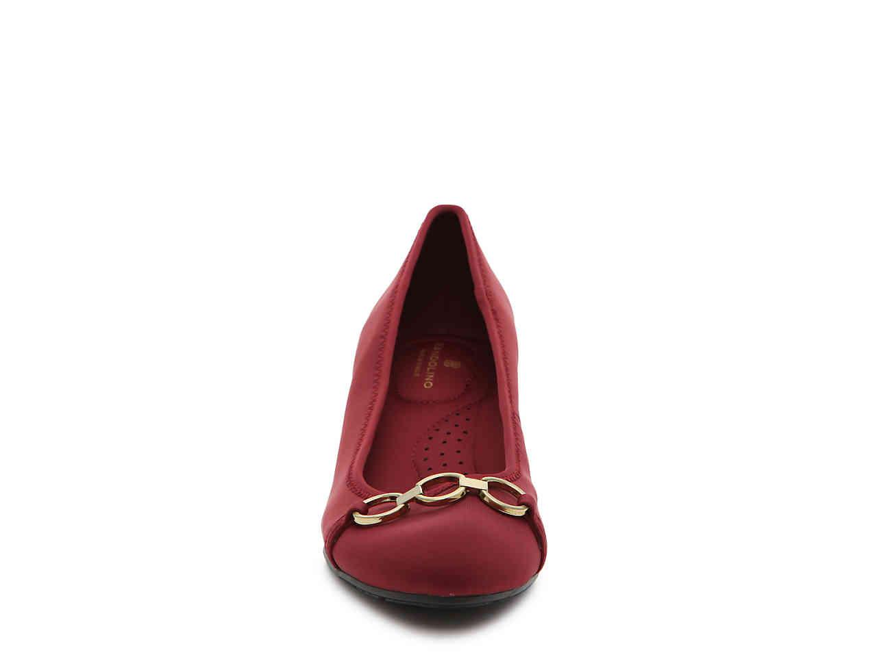 bandolino tuvonna wedge pump