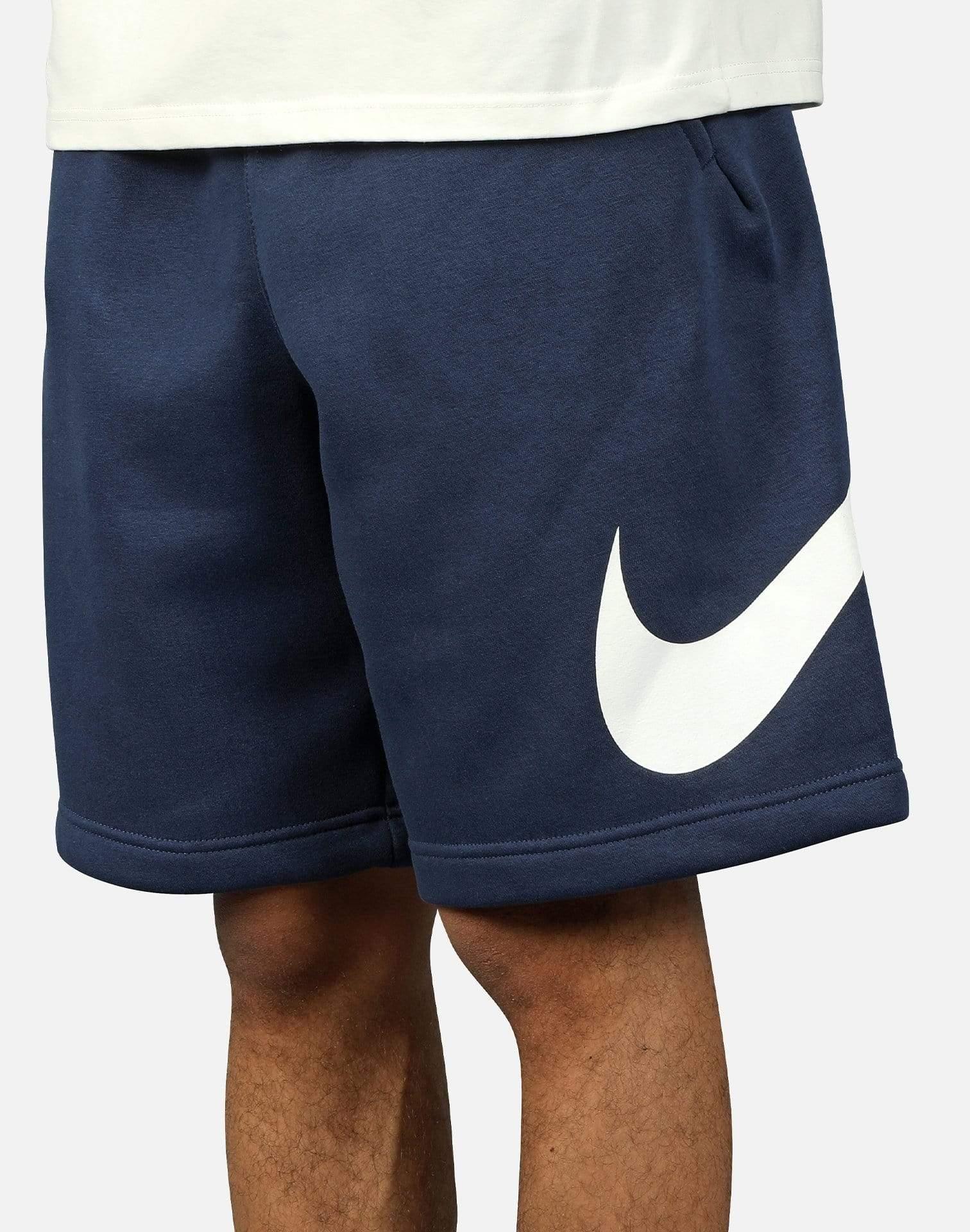 Nike Fleece Nsw Club Graphic Shorts in 