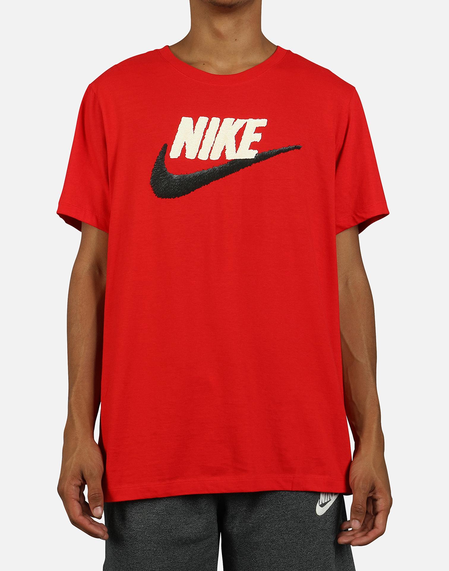 Nike Swoosh Logo T-shirt in Red for Men - Save 28% - Lyst