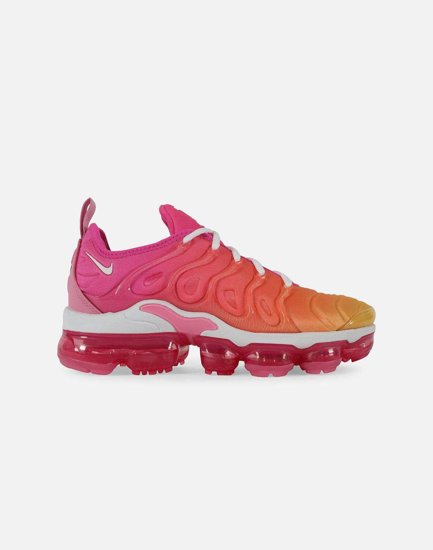 Nike Suede Wmns Air Vapormax Plus in 