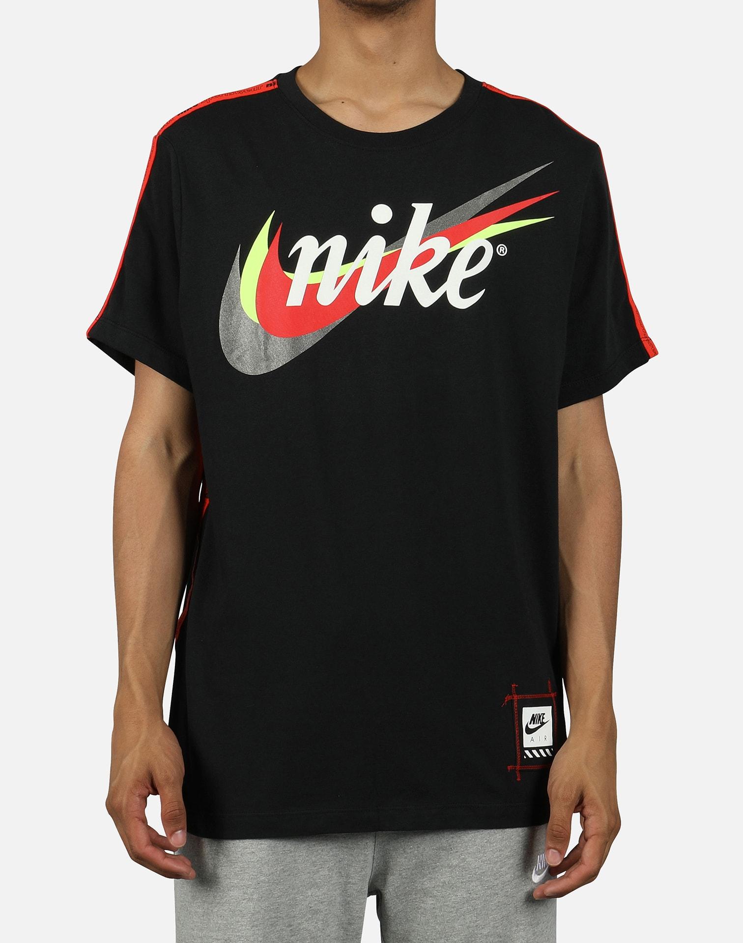 nike taped tee
