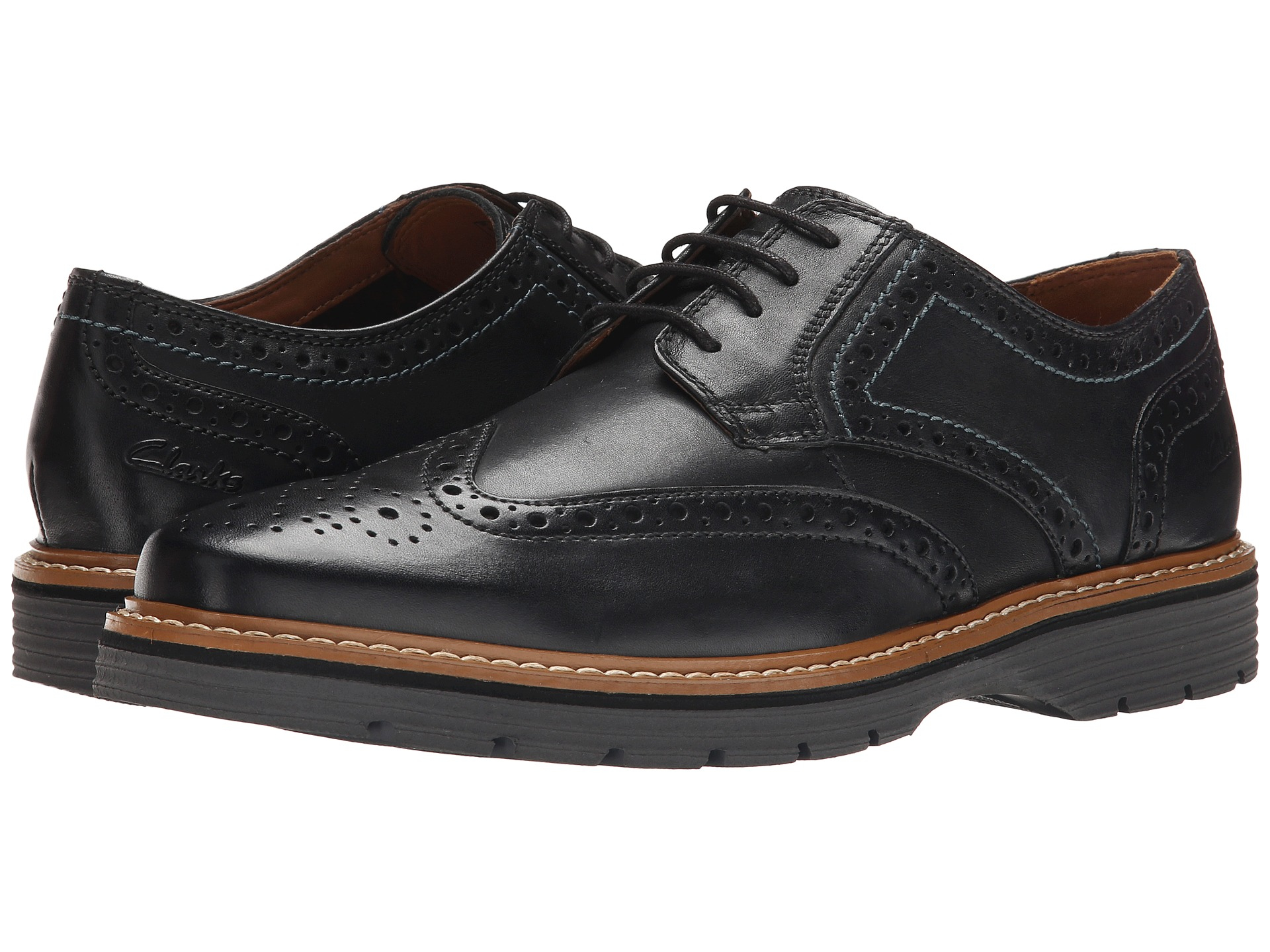 clarks wingtip