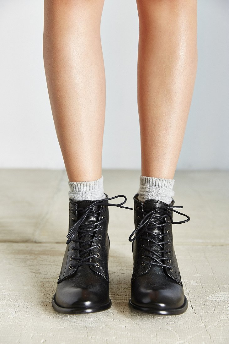 frye carson lace up boot