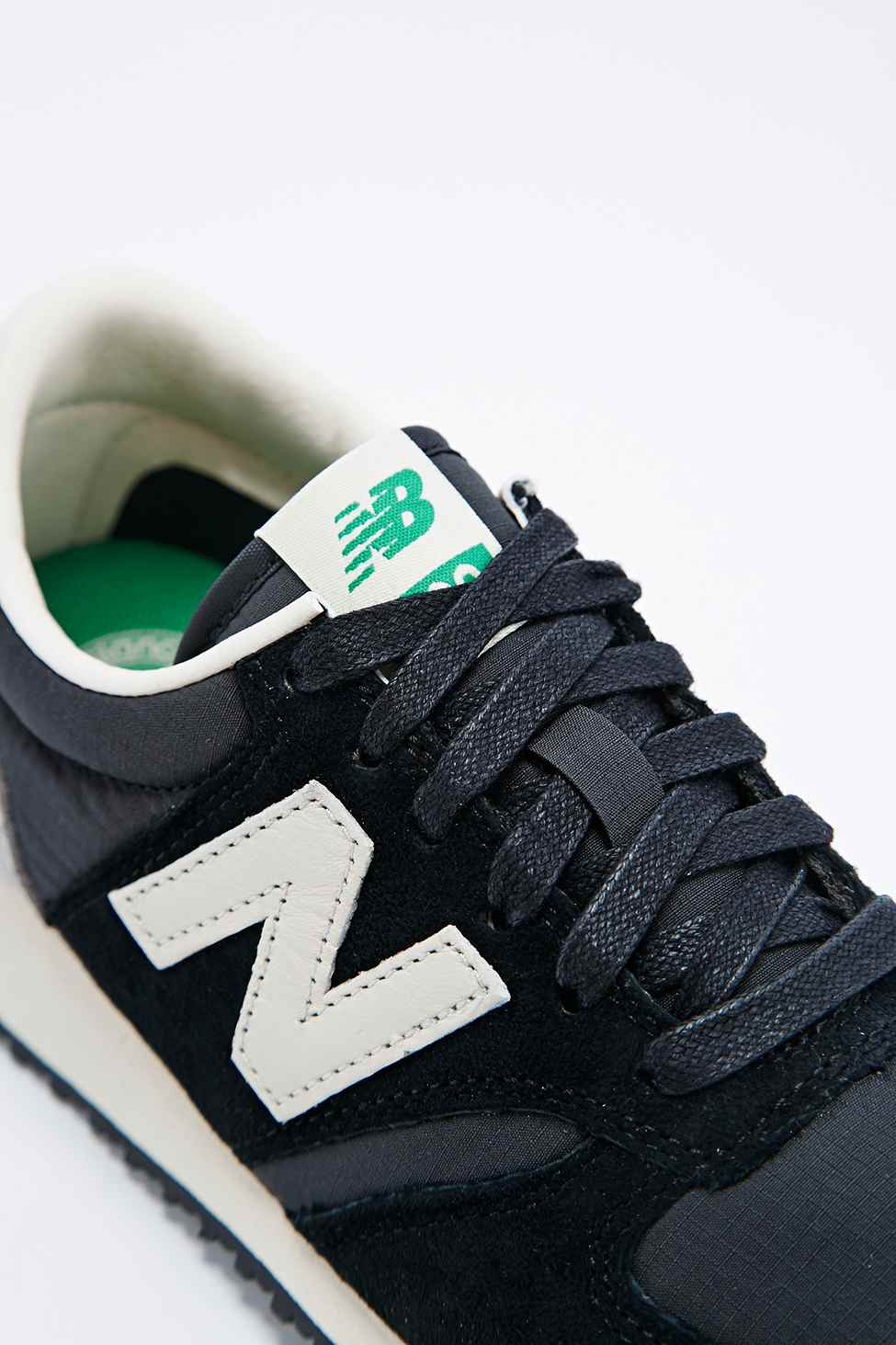 New balance 420 black and on sale grey suede trainers