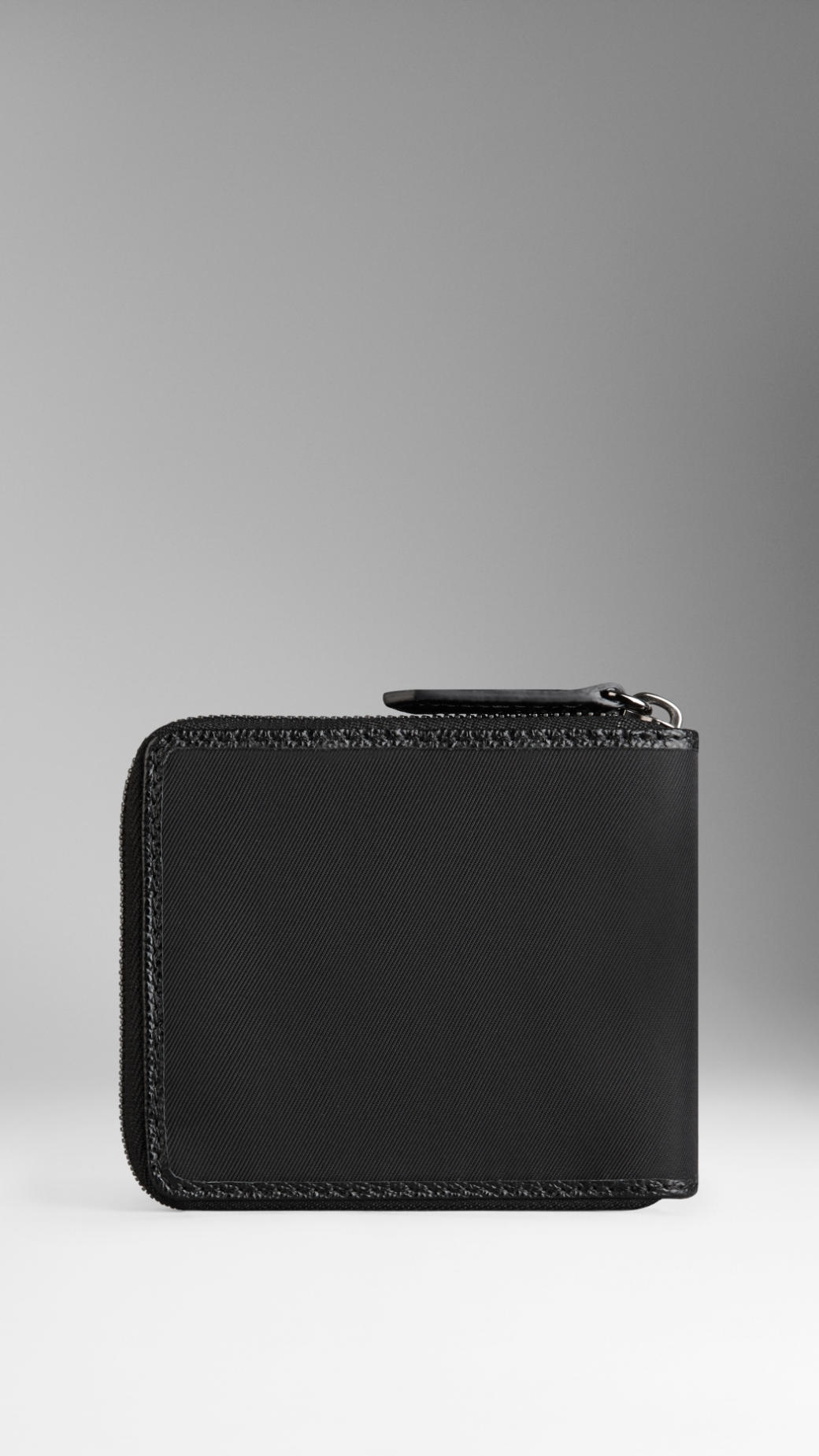 burberry zip around wallet mens