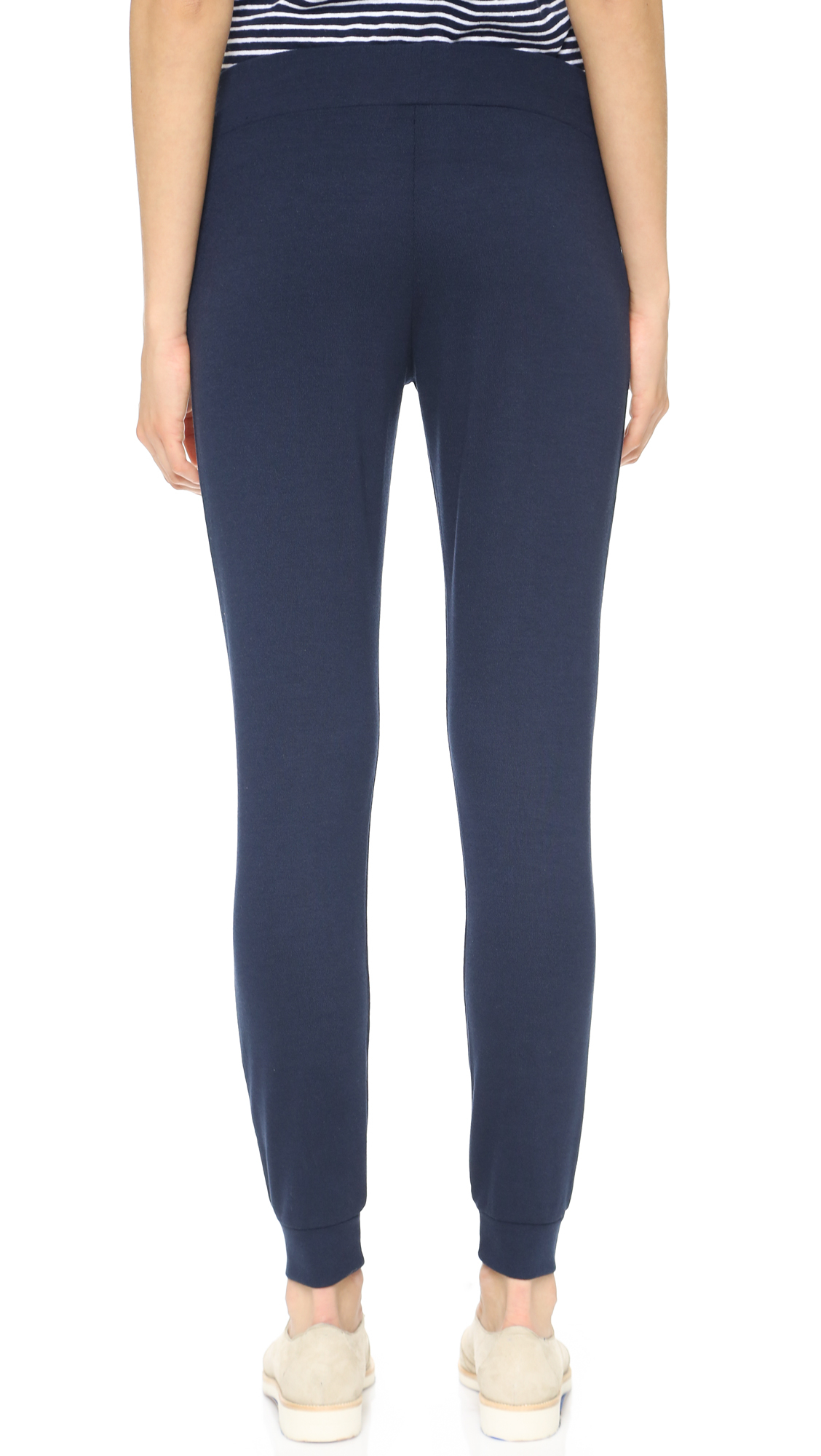 dark blue jogging pants