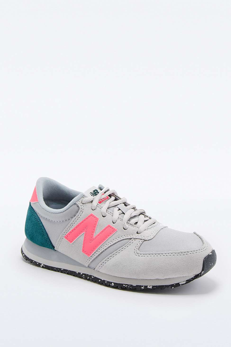 new balance grey & pink 420 trainers