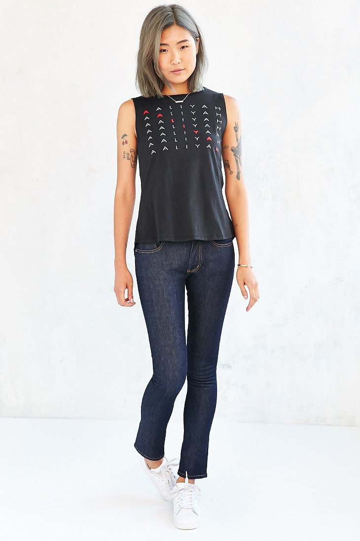 Urban Outfitters Aaliyah Future Muscle Tee in Black - Lyst
