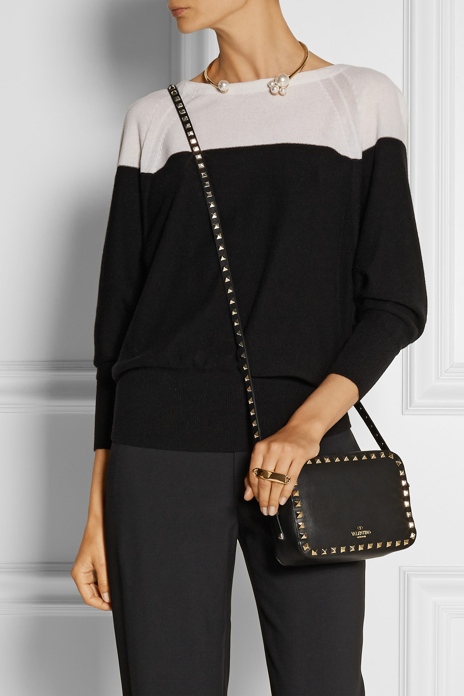 valentino studded leather shoulder bag