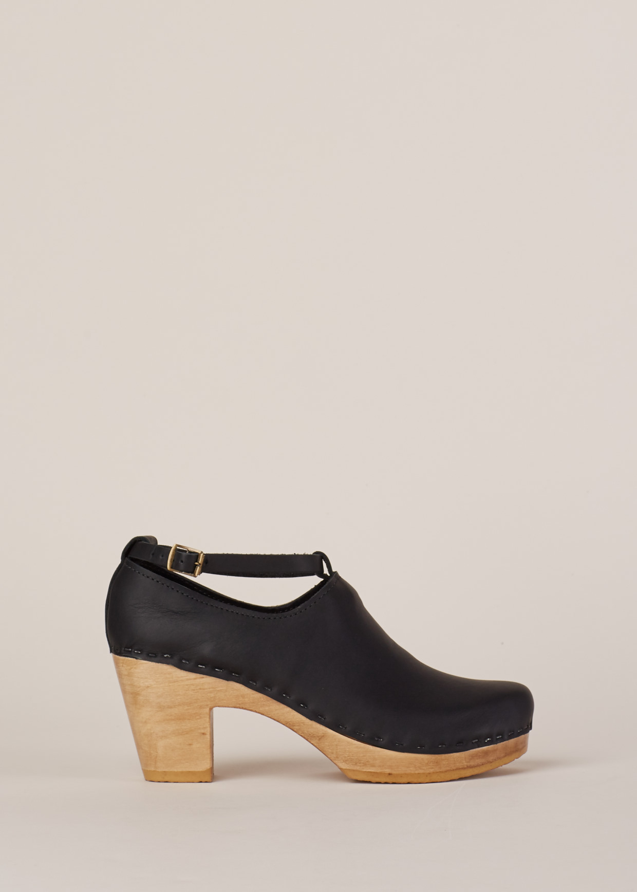 no 6 shoes lyst no 6 black classic shoe high heel in black no 6 shoes lyst no 6 black classic shoe high heel in black