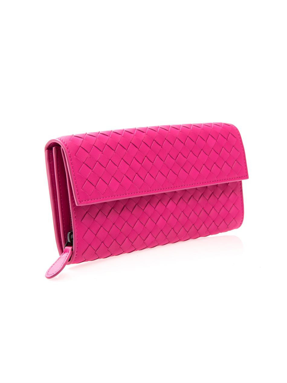 Bottega Veneta Continental Intrecciato Leather Wallet in Pink | Lyst