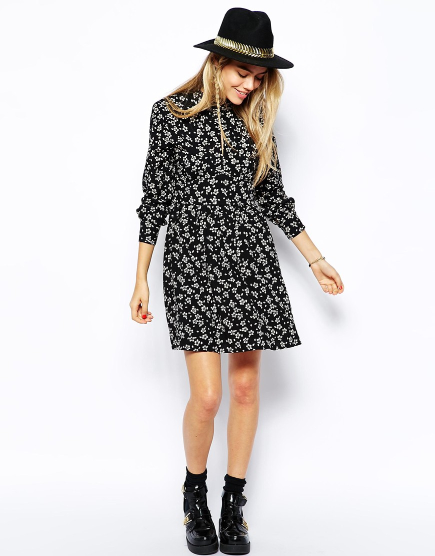 Glamorous High Neck Skater Dress in Dark Floral | wear to work or ... Glamorous High Neck Skater Dress in Dark Floral | wear to work or ...