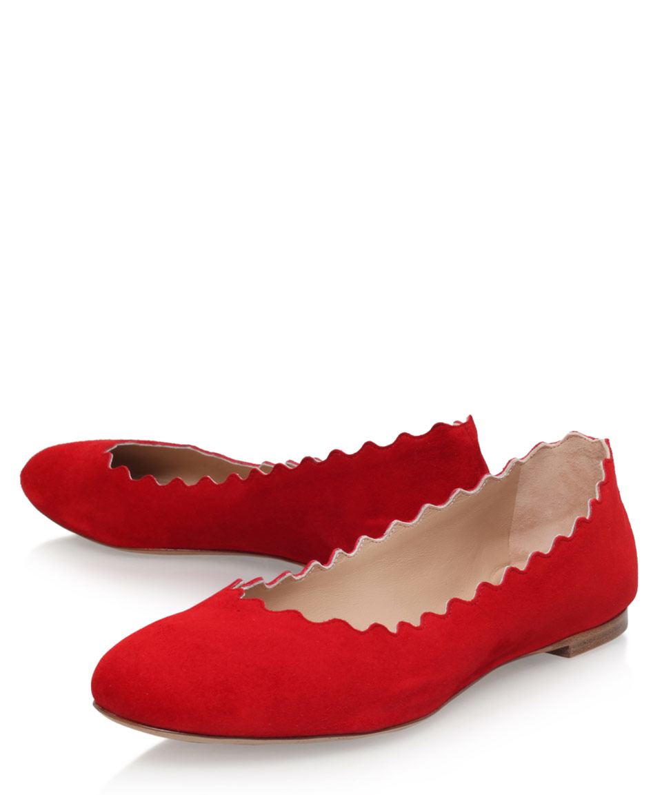 Lyst - Chloé Red Suede Scalloped Ballet Flats in Red