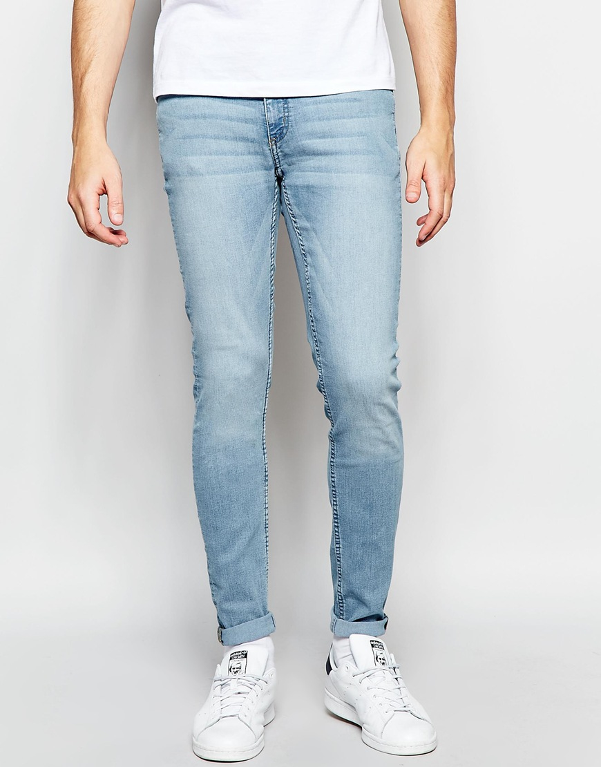 him spray jeans