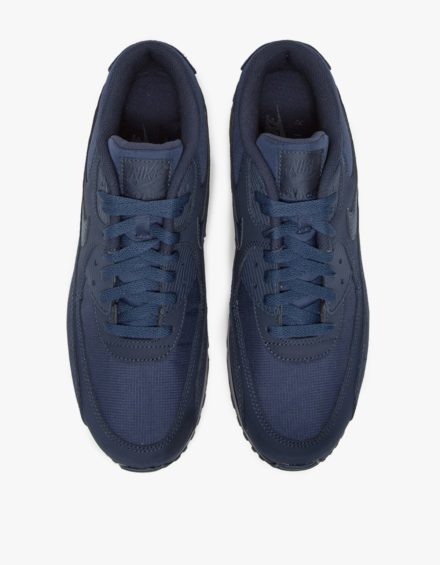men navy blue air max