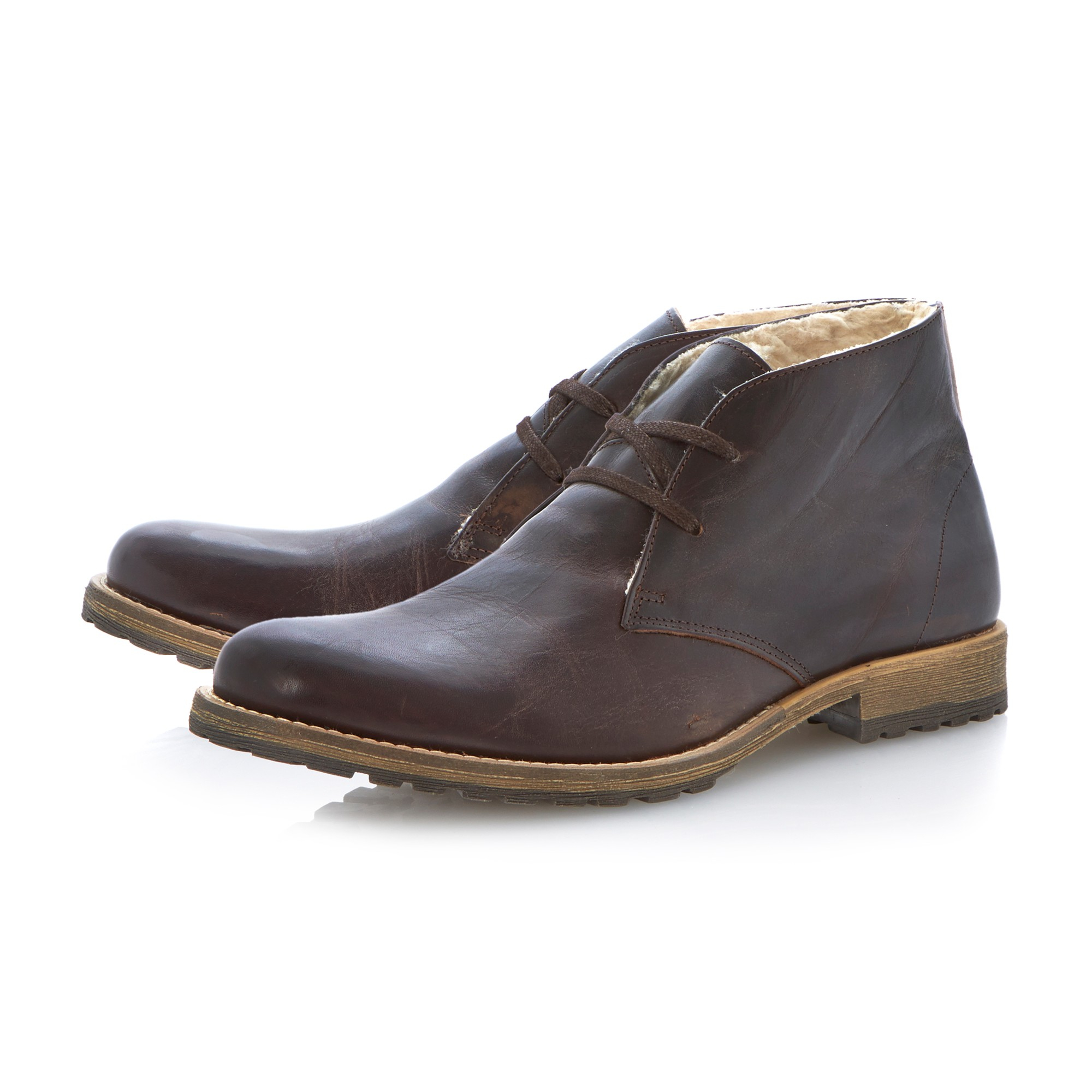 dune chukka