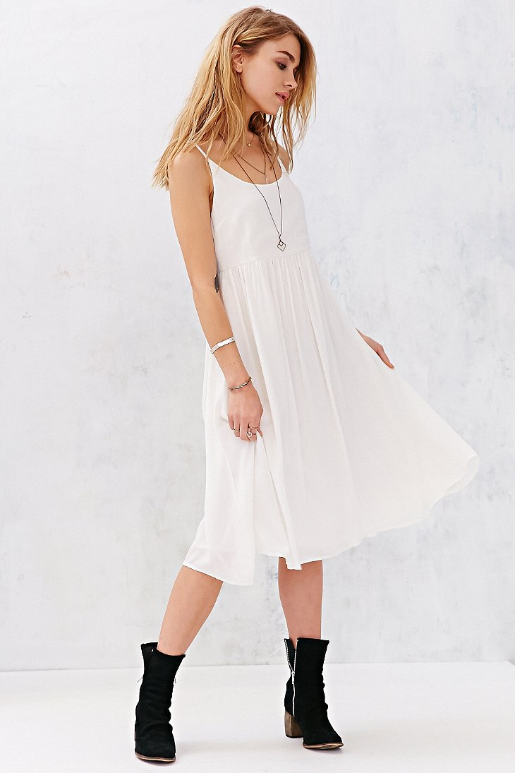 white midi dress flowy