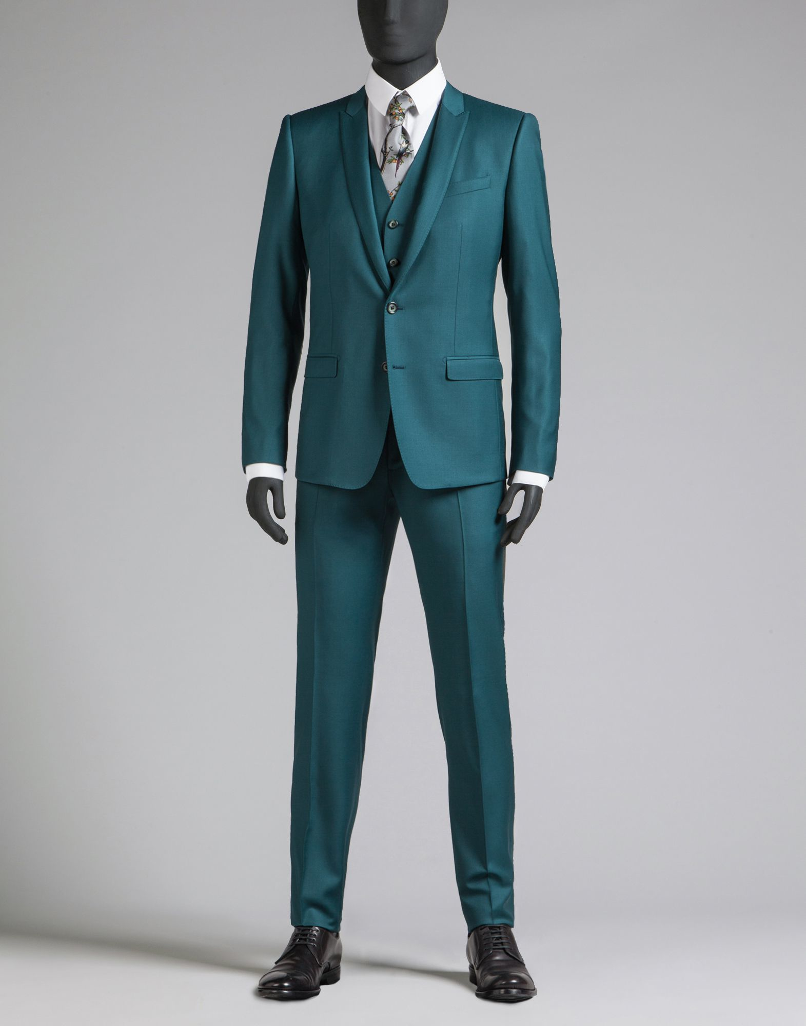 dolce gabbana suit