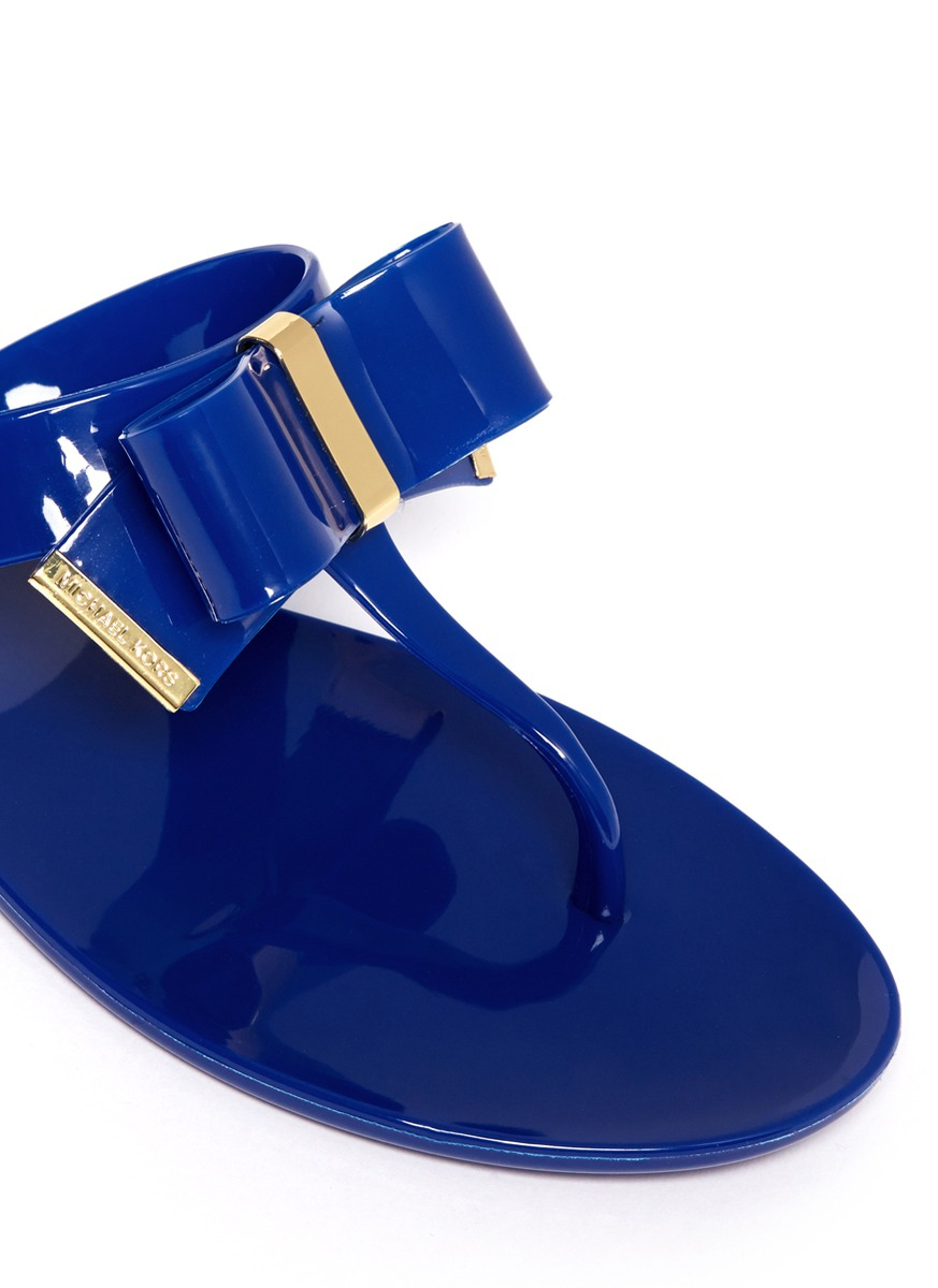 Michael Kors Kayden Bow Thong Sandals in Blue - Lyst