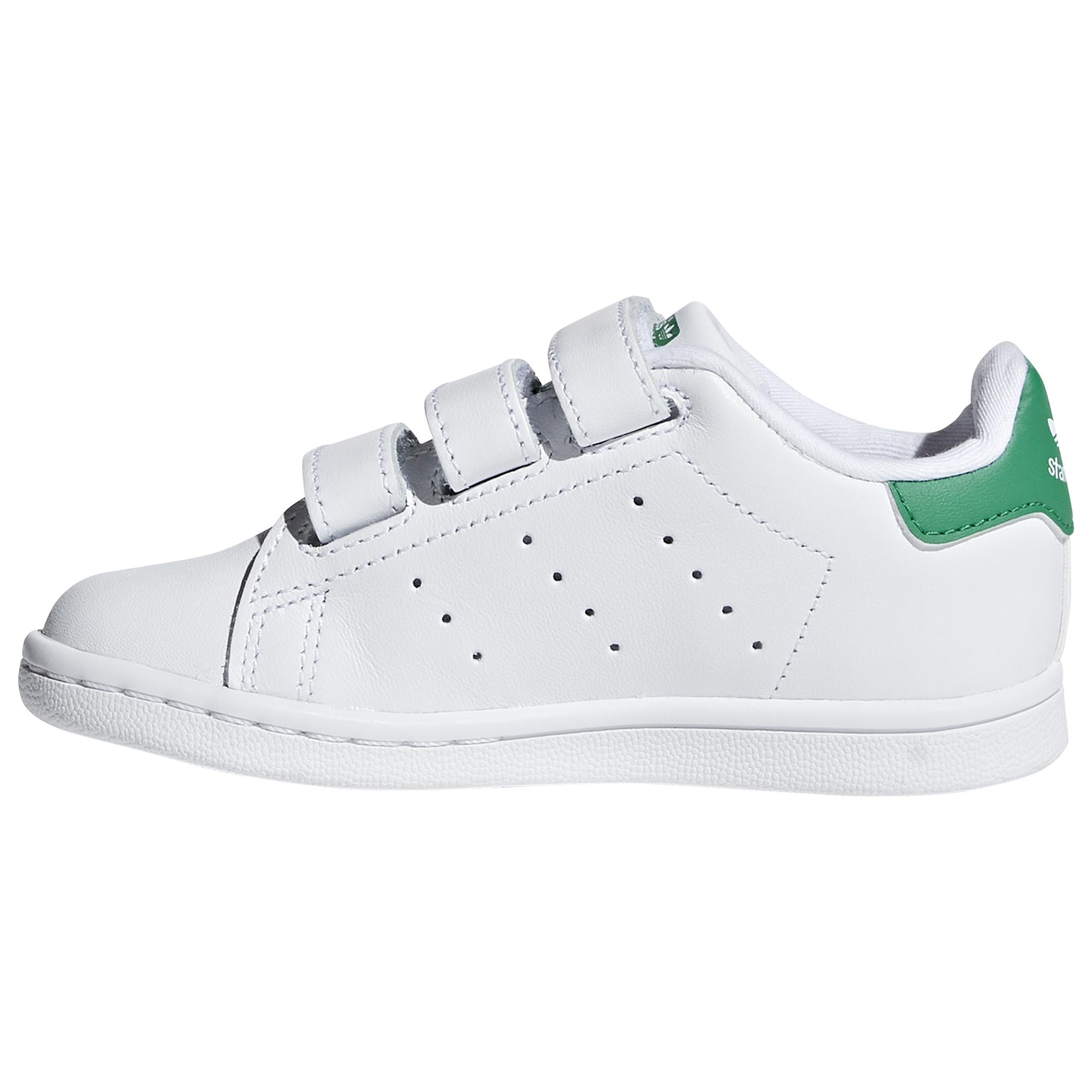 stan smith tennis shoes