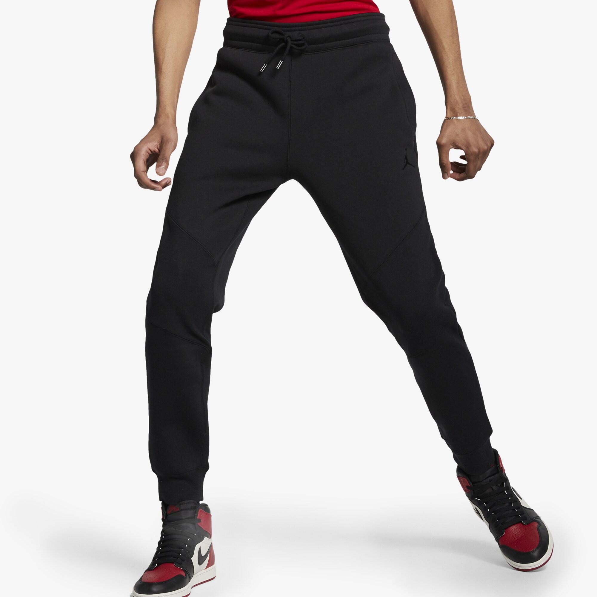 Nike Jordan Wings Fleece Pants in Black 