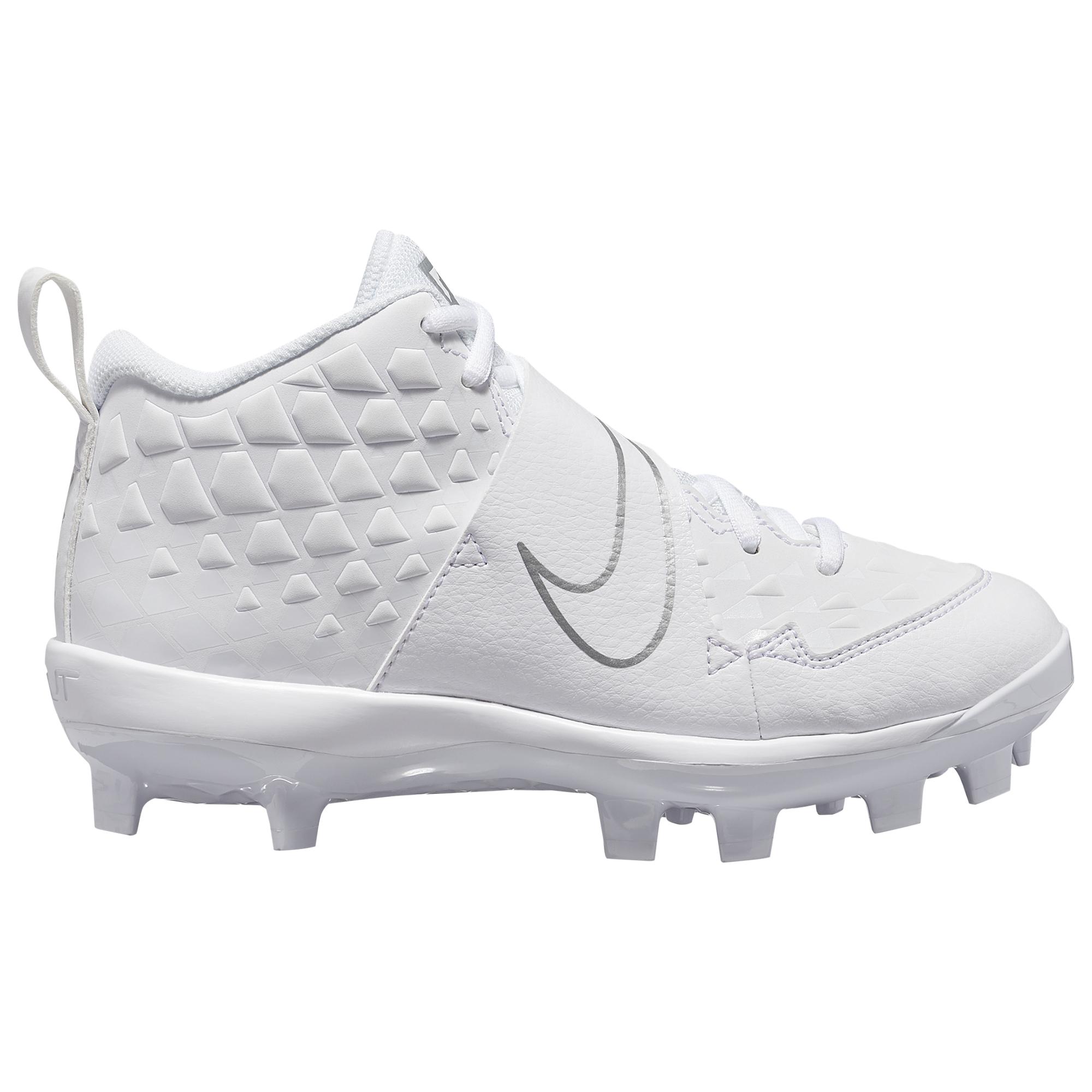 trout molded cleats