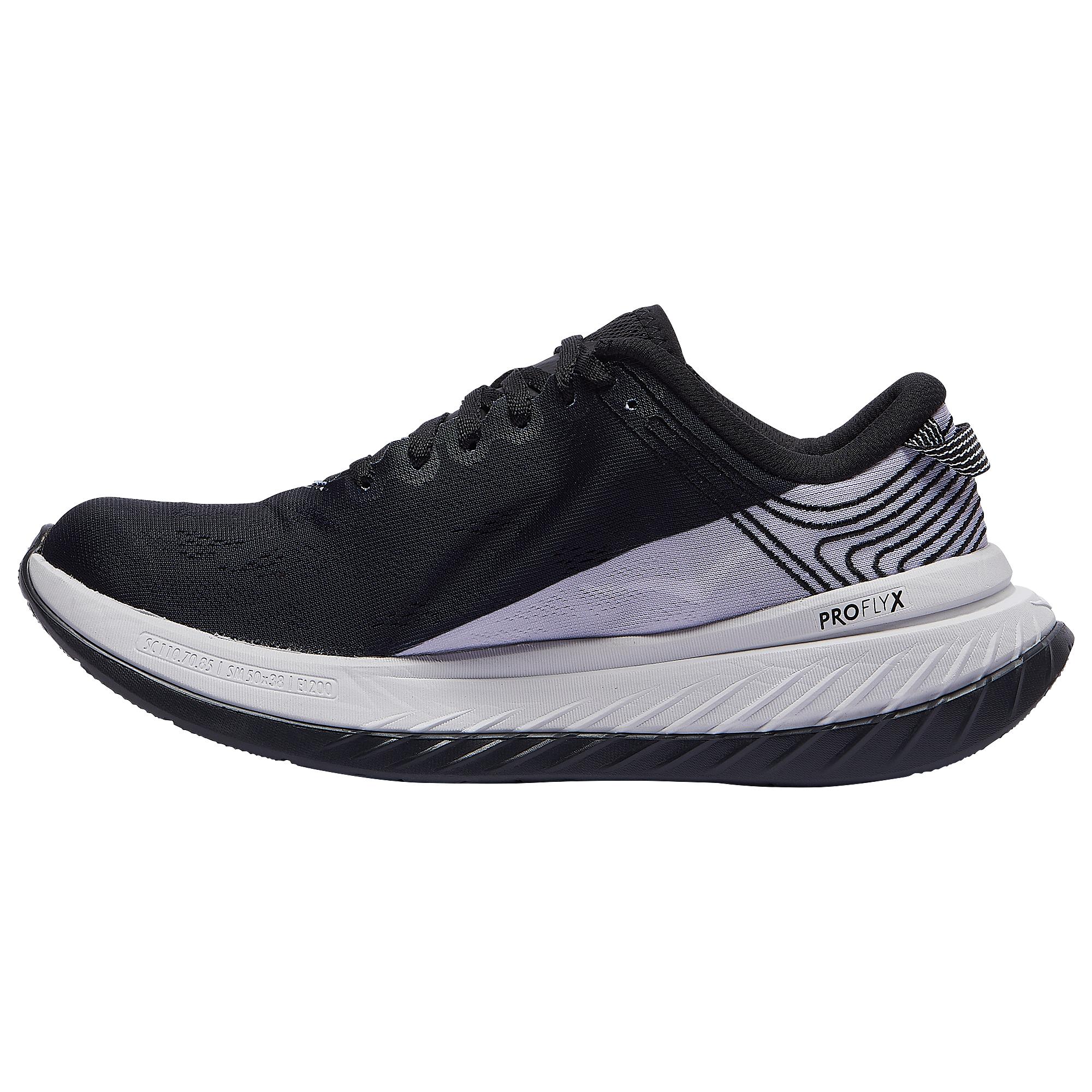 hoka racing flats